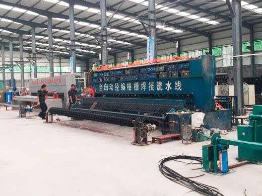 全自動(dòng)經(jīng)編格柵焊接流水線(xiàn)
